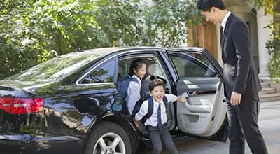 MNMRiDEZ Chauffeur for Kids Melbourne