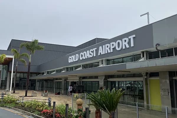 MNMRiDEZ Chauffeur in Gold Coast