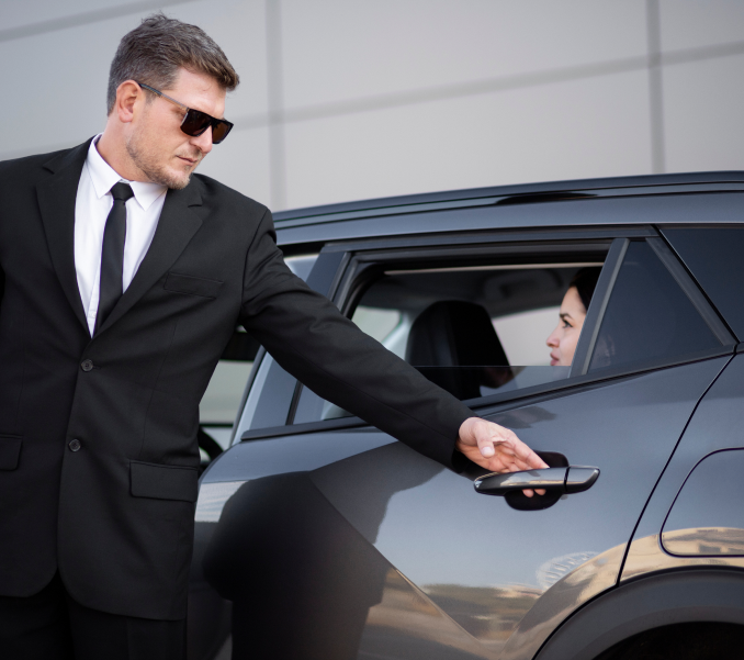 Why Choose MNMRiDEZ over other chauffeur services?