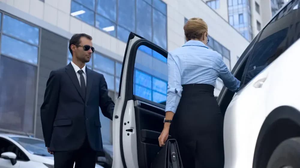 MNMRiDEZ Chauffeur Corporate Transfers Melbourne