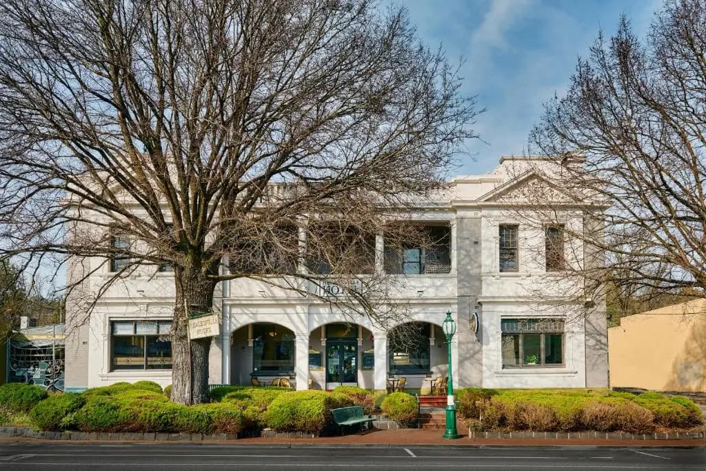 Melbourne CBD to Yarra Valley: Your Ultimate Travel Guide