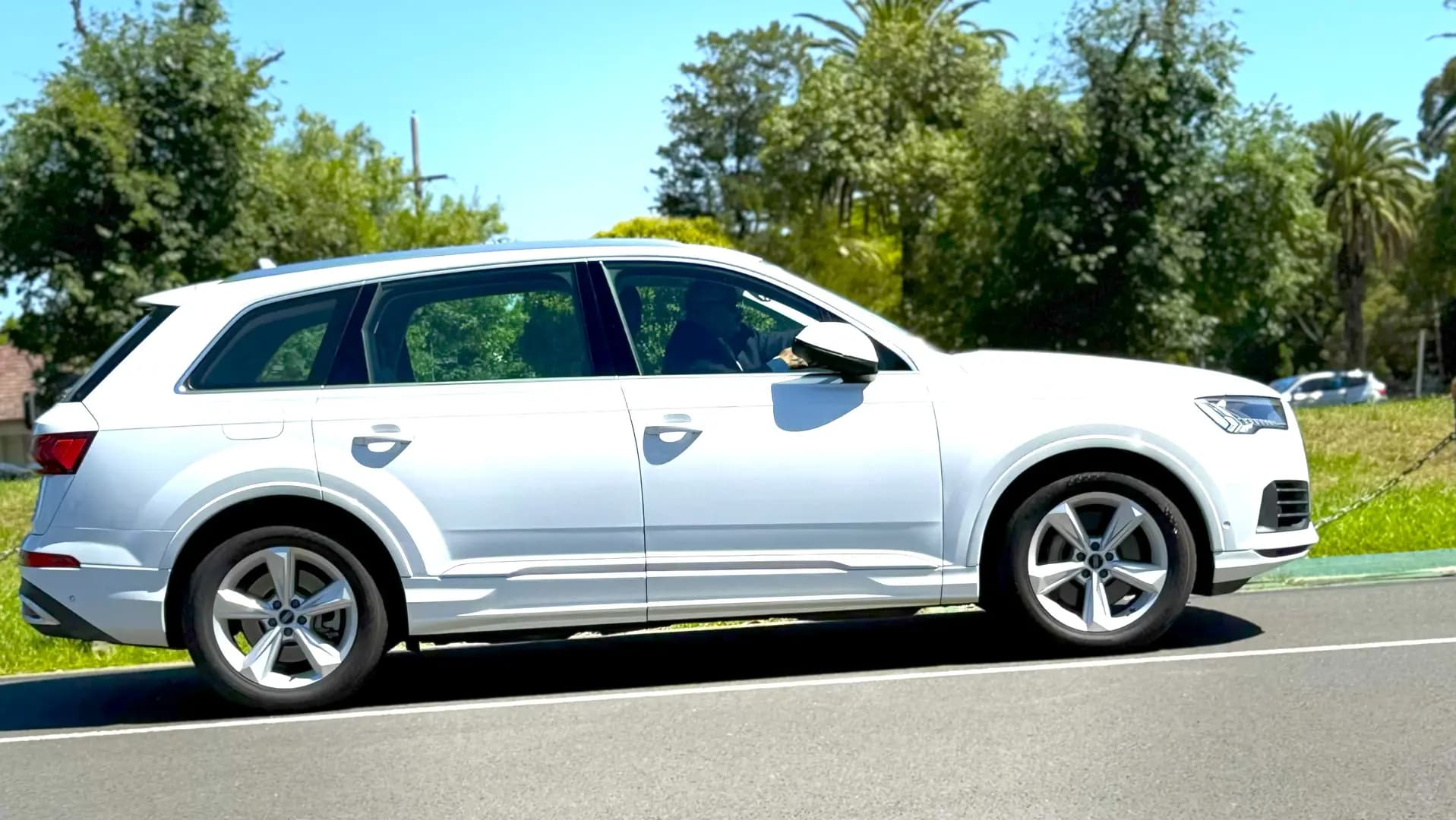 Melbourne Cup Chauffeur Car Service 2026: Travel in Luxury and Style