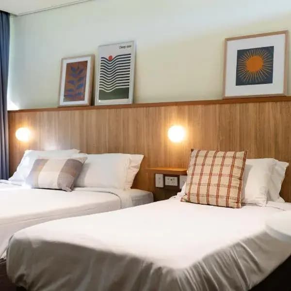 Brighton to Brisbane Airport (BNE) | Elevated Airport Transfer Experience