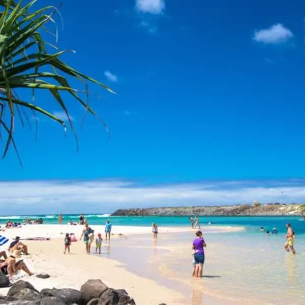 Burleigh Town to Brisbane Airport (BNE) | Elevated Airport Transfer Experience