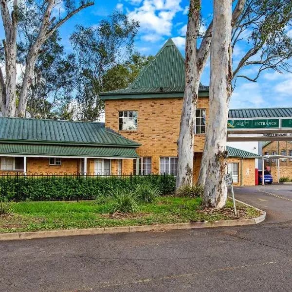 Glenbrook to Sydney Airport (SYD) | Elevated Airport Transfer Experience