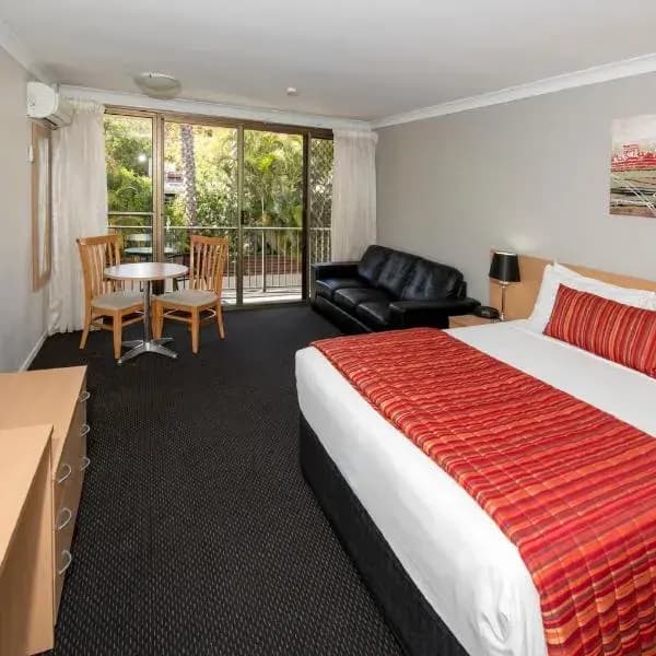 Silver Ridge to Brisbane Airport (BNE) | Elevated Airport Transfer Experience