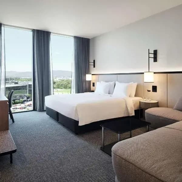 Rowville to Melbourne Airport (MEL) | Elevated Airport Transfer Experience