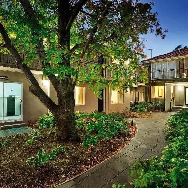 Ormond to Melbourne Airport (MEL) | Elevated Airport Transfer Experience