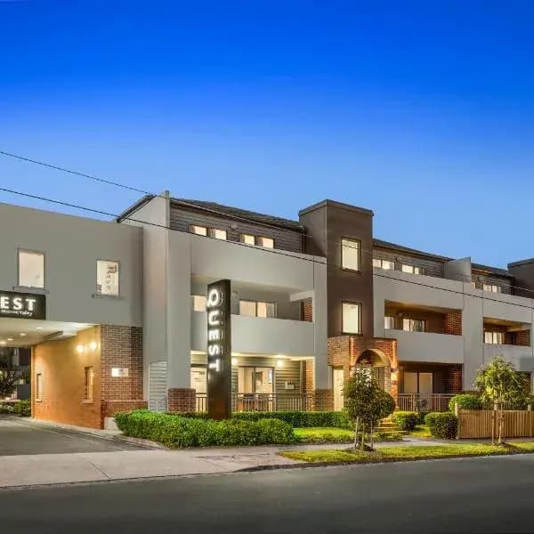 Brunswick West to Melbourne Airport (MEL) | Elevated Airport Transfer Experience