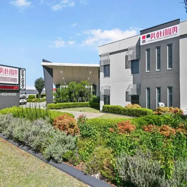 Newtown to Brisbane Airport (BNE) | Elevated Airport Transfer Experience