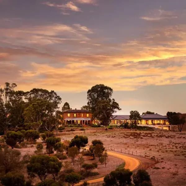 Magdala to Adelaide Airport (ADL) | Elevated Airport Transfer Experience