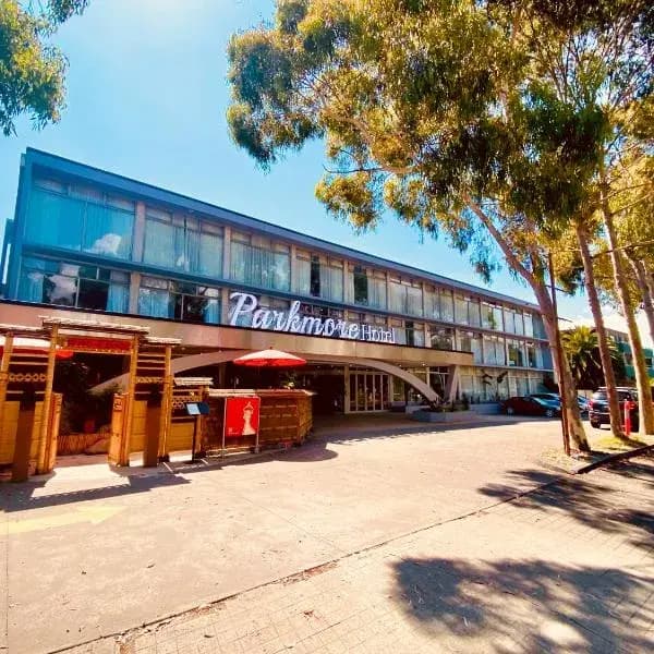 Princes Hill to Melbourne Airport (MEL) | Elevated Airport Transfer Experience