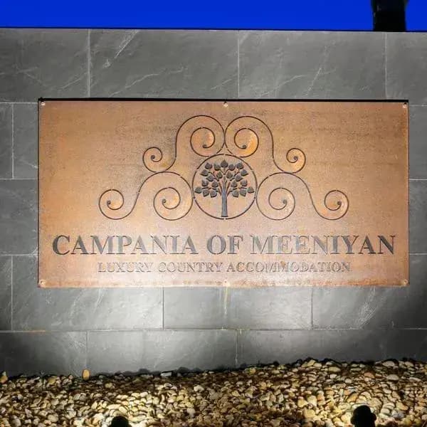 Leongatha to Melbourne Airport (MEL) | Elevated Airport Transfer Experience