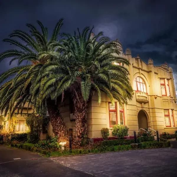 Prahran to Melbourne Airport (MEL) | Elevated Airport Transfer Experience