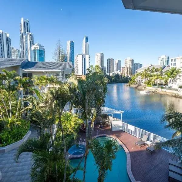 Bundall Bc to Brisbane Airport (BNE) | Elevated Airport Transfer Experience