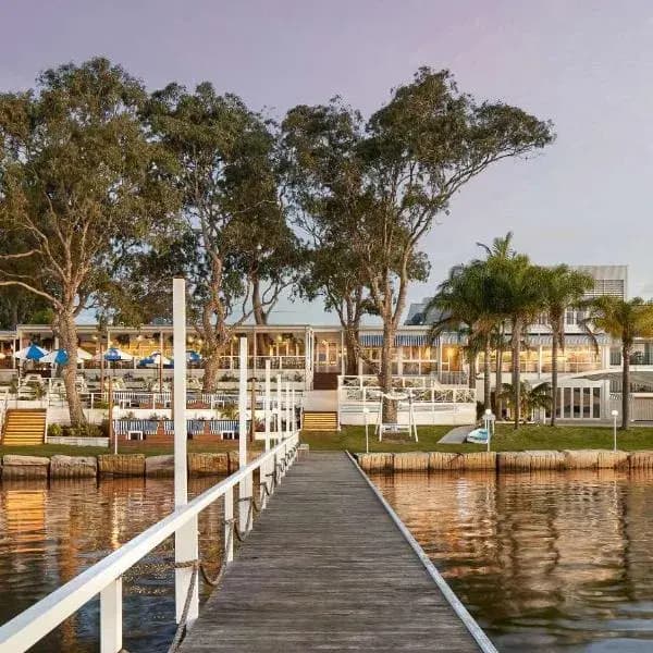 Magenta to Sydney Airport (SYD) | Elevated Airport Transfer Experience
