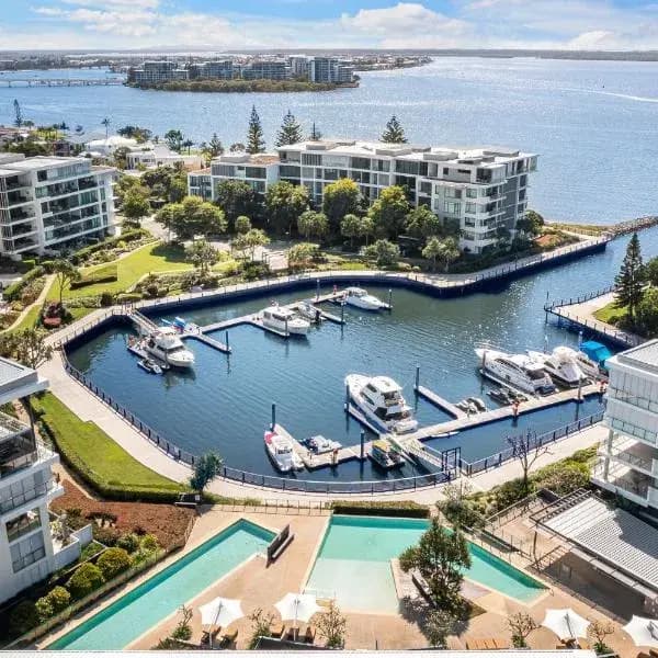 Santa Barbara to Brisbane Airport (BNE) | Elevated Airport Transfer Experience