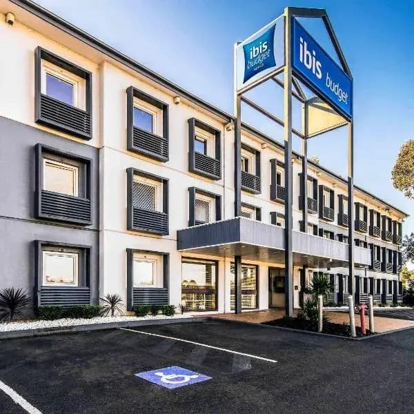 Claymore to Sydney Airport (SYD) | Elevated Airport Transfer Experience