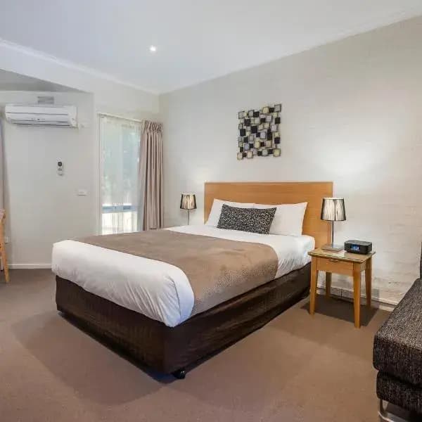 Avenel to Melbourne Airport (MEL) | Elevated Airport Transfer Experience