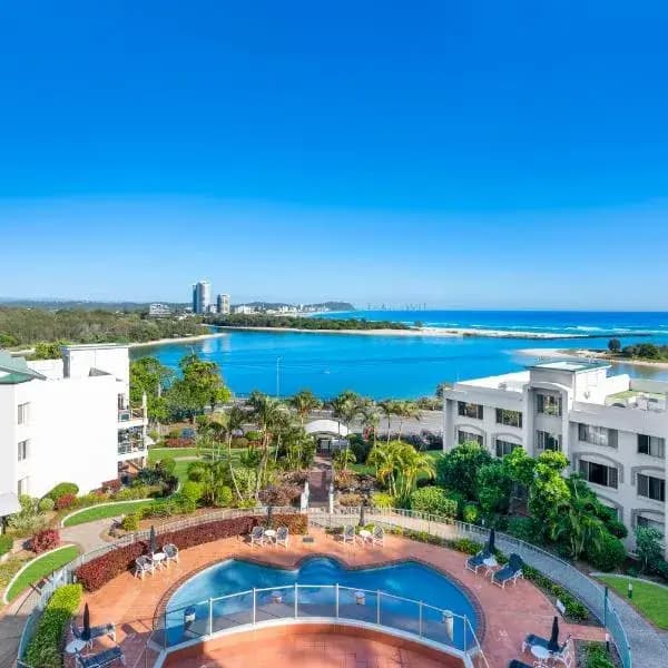 Currumbin to Brisbane Airport (BNE) | Elevated Airport Transfer Experience