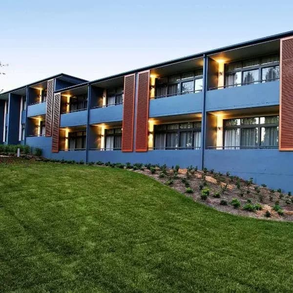 Bowral to Sydney Airport (SYD) | Elevated Airport Transfer Experience