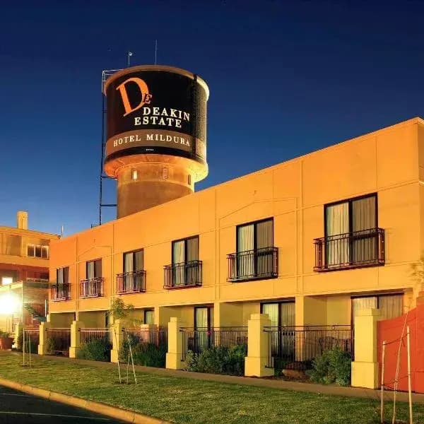 Nichols Point to Melbourne Airport (MEL) | Elevated Airport Transfer Experience