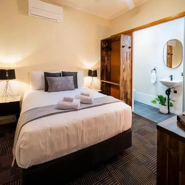 Hazeldean to Brisbane Airport (BNE) | Elevated Airport Transfer Experience