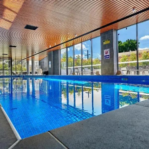 Knoxfield to Melbourne Airport (MEL) | Elevated Airport Transfer Experience