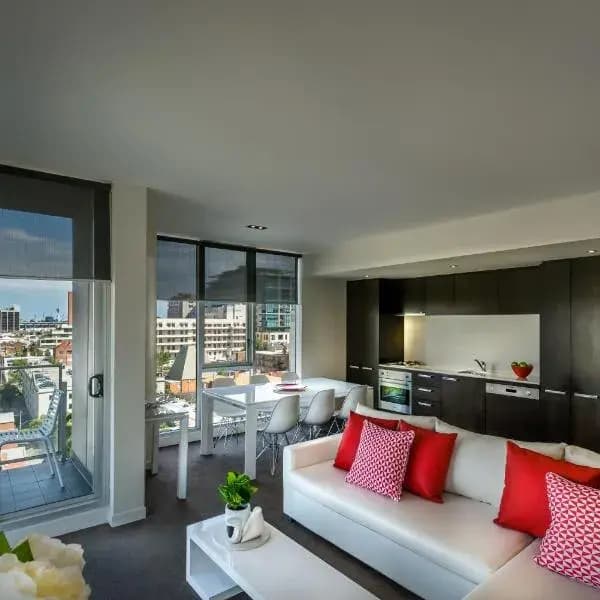 East Melbourne to Melbourne Airport (MEL) | Elevated Airport Transfer Experience