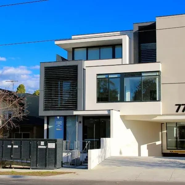Balwyn North to Melbourne Airport (MEL) | Elevated Airport Transfer Experience