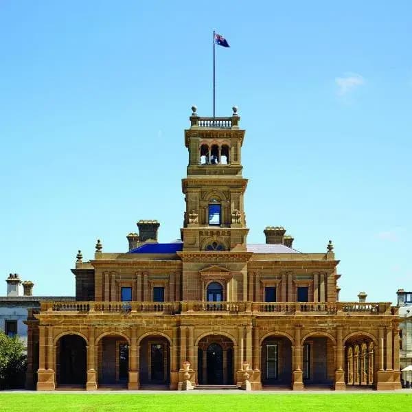 Wyndham Vale to Melbourne Airport (MEL) | Elevated Airport Transfer Experience