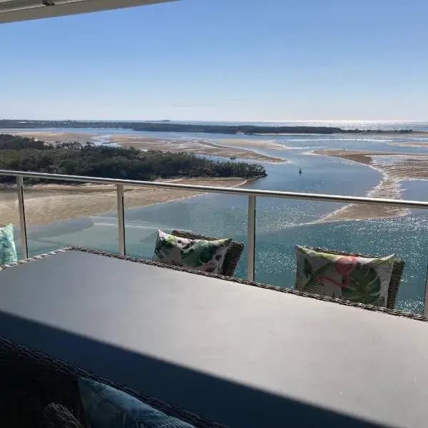 Maroochydore to Brisbane Airport (BNE) | Elevated Airport Transfer Experience