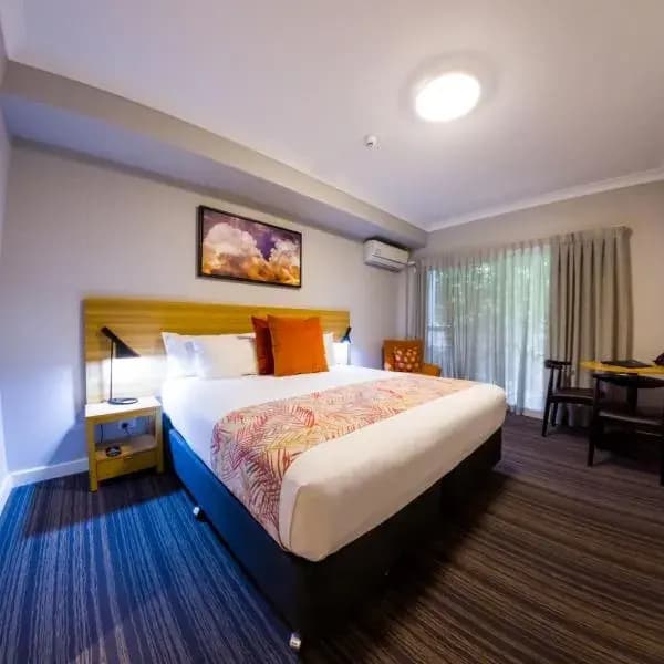 Newtown to Brisbane Airport (BNE) | Elevated Airport Transfer Experience