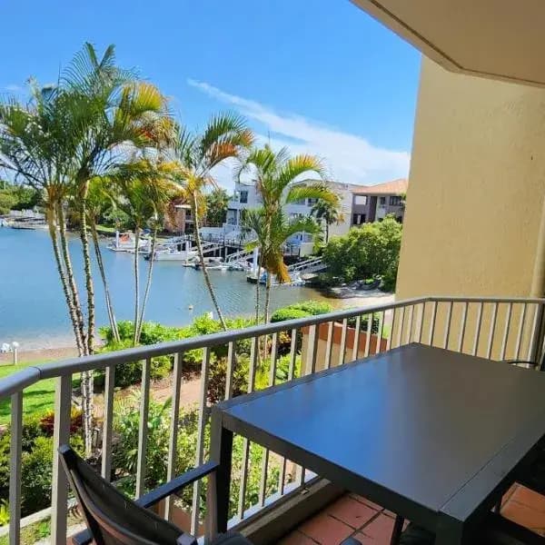 Santa Barbara to Brisbane Airport (BNE) | Elevated Airport Transfer Experience