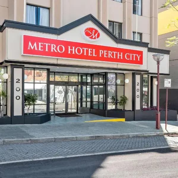 East Perth to Perth Airport (PER) | Elevated Airport Transfer Experience