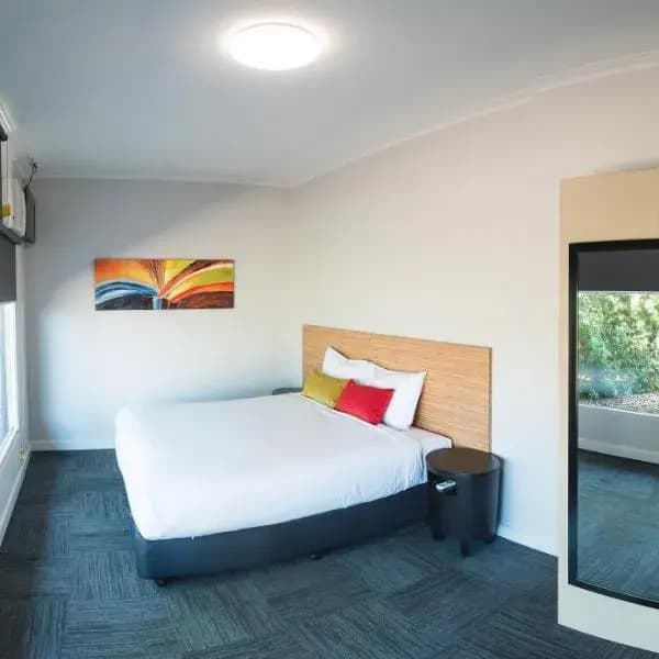 Hendon to Adelaide Airport (ADL) | Elevated Airport Transfer Experience