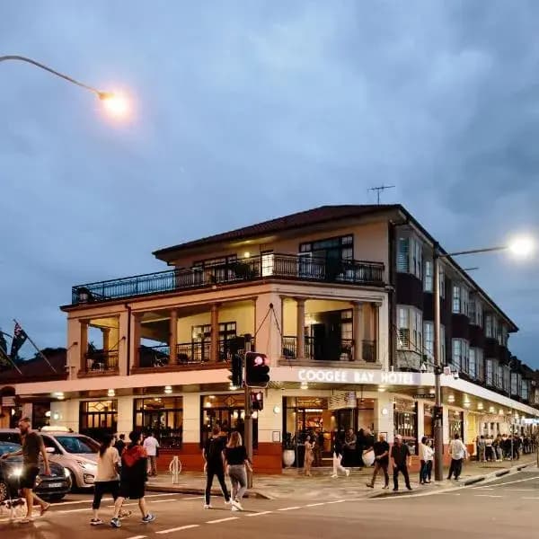 Little Bay to Sydney Airport (SYD) | Elevated Airport Transfer Experience