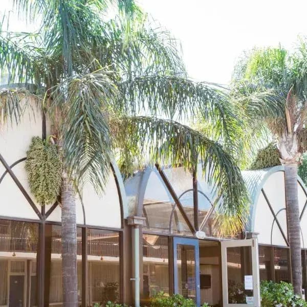 Flinders University to Adelaide Airport (ADL) | Elevated Airport Transfer Experience