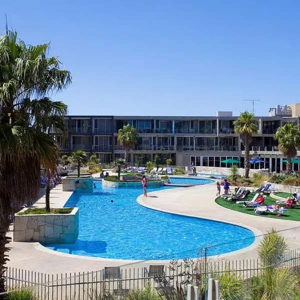 Bellbrae to Melbourne Airport (MEL) | Elevated Airport Transfer Experience