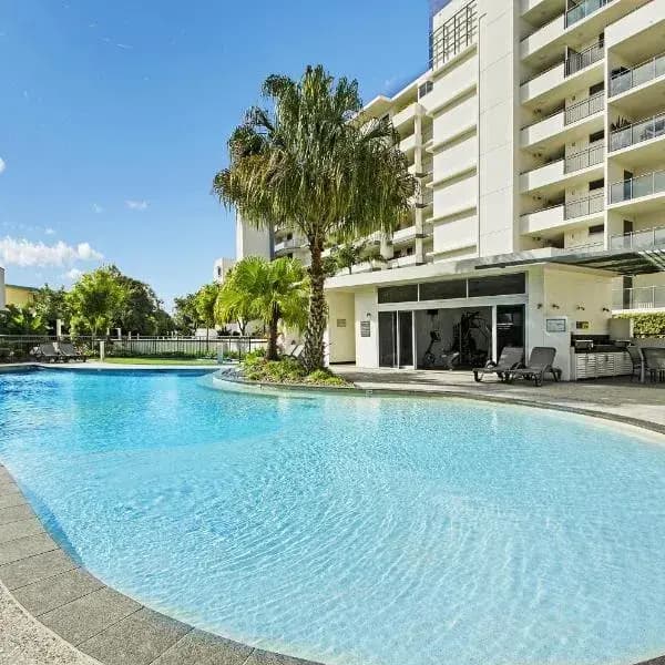 Maroochydore to Brisbane Airport (BNE) | Elevated Airport Transfer Experience