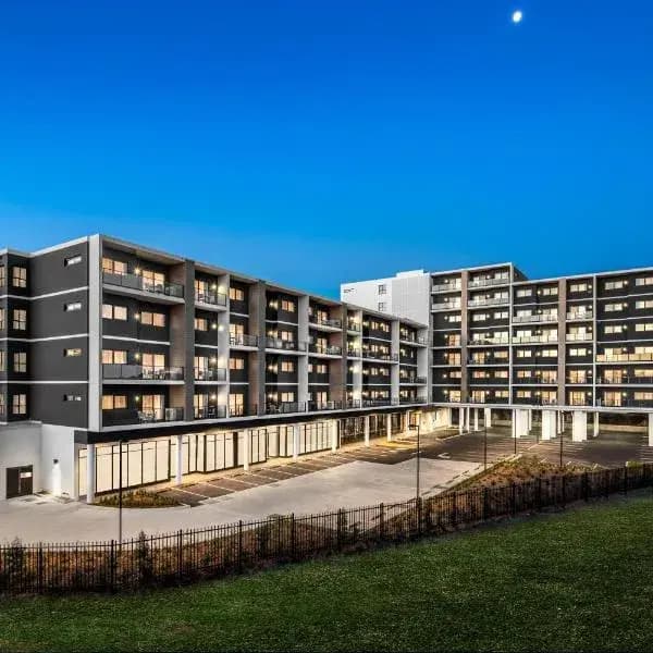 Toongabbie to Sydney Airport (SYD) | Elevated Airport Transfer Experience