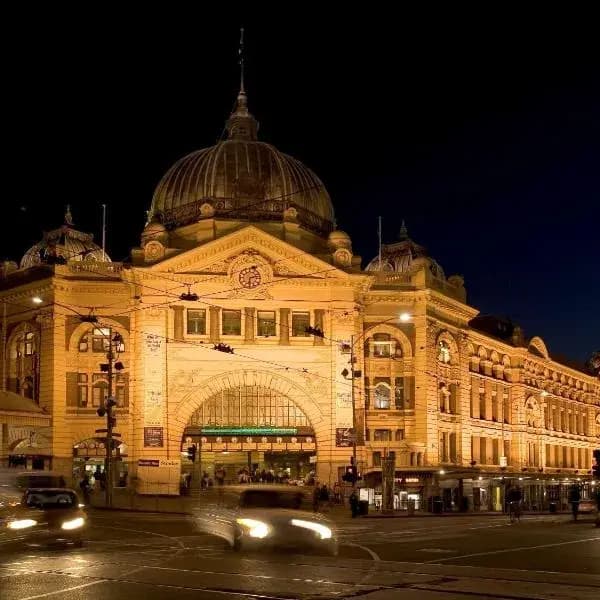 Melbourne Cbd to Melbourne Airport (MEL) | Elevated Airport Transfer Experience