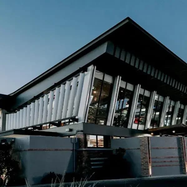Cudlee Creek to Adelaide Airport (ADL) | Elevated Airport Transfer Experience
