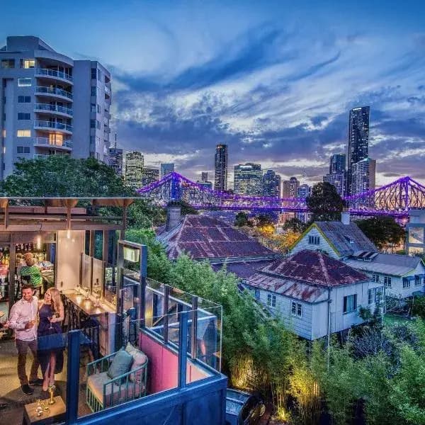 Hawthorne to Brisbane Airport (BNE) | Elevated Airport Transfer Experience
