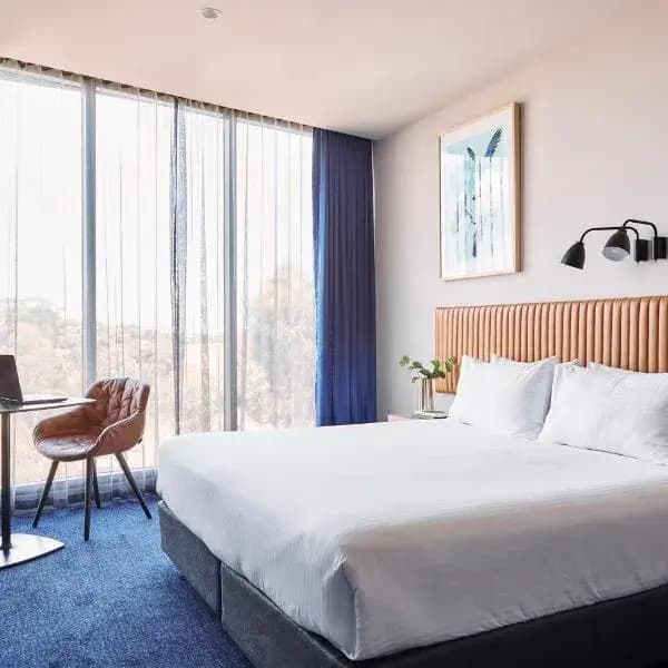 Mickleham to Melbourne Airport (MEL) | Elevated Airport Transfer Experience