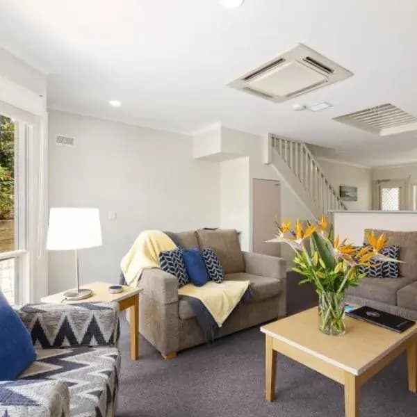 Ventnor to Melbourne Airport (MEL) | Elevated Airport Transfer Experience