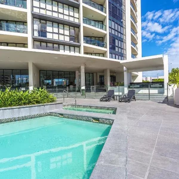 Pacific Fair to Brisbane Airport (BNE) | Elevated Airport Transfer Experience