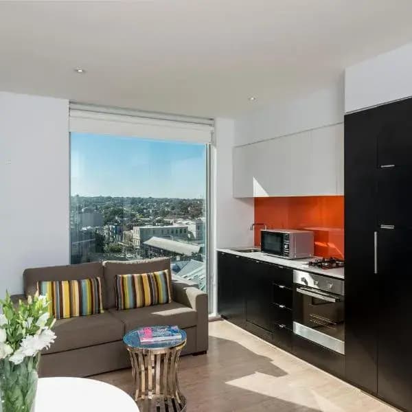 South Yarra to Melbourne Airport (MEL) | Elevated Airport Transfer Experience