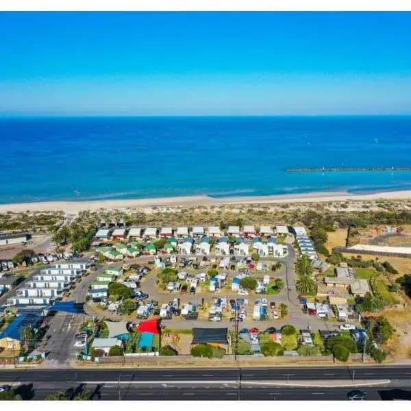 Peterhead to Adelaide Airport (ADL) | Elevated Airport Transfer Experience