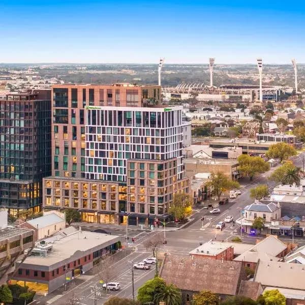 Bannockburn to Melbourne Airport (MEL) | Elevated Airport Transfer Experience